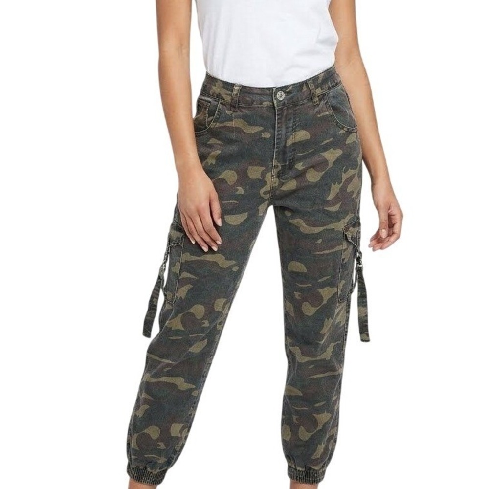 VIP Jeans | Camo Cargo Pants Joggers Green Camouflage | Size 13/31